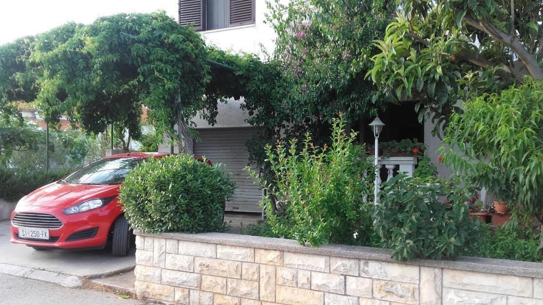 Apartmani Drazi Plimica Vodice Exterior foto